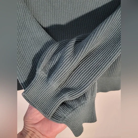 Lululemon Reversible Crossover Sweater•Knit Merino Wool•Medium Forest Green•Sz 4 - Picture 12 of 16